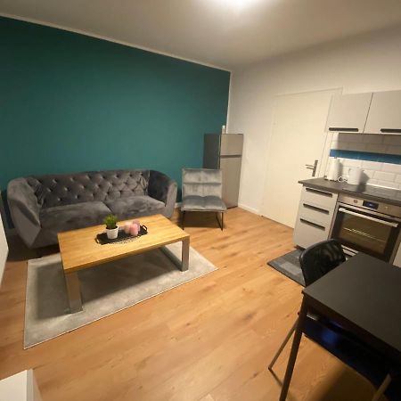 2 Zimmer Wohnung In Krefeld City/Apartment + Netflix+Prime Luaran gambar